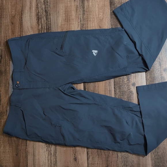 Eddie Bauer First Ascent Lightweight Cargo Hiking Pants Size 40x32 In Gray - Picture 1 of 11